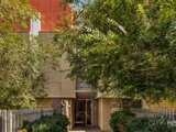 https://images.listonce.com.au/custom/160x/listings/1324-26-milton-street-elwood-vic-3184/706/01203706_img_06.jpg?VkGTG3QJJF8