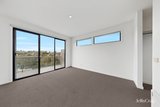 https://images.listonce.com.au/custom/160x/listings/1324-craig-street-keilor-east-vic-3033/081/01950081_img_11.jpg?xehOqilMKlI
