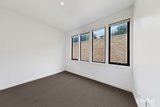 https://images.listonce.com.au/custom/160x/listings/1324-craig-street-keilor-east-vic-3033/081/01950081_img_12.jpg?qfBRXI-WaNg