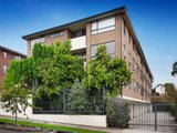 https://images.listonce.com.au/custom/160x/listings/1325-derby-street-kew-vic-3101/917/01683917_img_10.jpg?OvsFQ8eJmXk