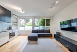 https://images.listonce.com.au/custom/160x/listings/1325-hotham-street-east-melbourne-vic-3002/844/01836844_img_01.jpg?ZgBczlTIcLc