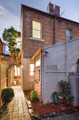 https://images.listonce.com.au/custom/160x/listings/132a-curzon-street-north-melbourne-vic-3051/453/00834453_img_11.jpg?4TSWya7T_Jg