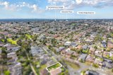 https://images.listonce.com.au/custom/160x/listings/133-alfreda-avenue-bulleen-vic-3105/993/01792993_img_04.jpg?082-chaFKuc