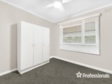 https://images.listonce.com.au/custom/160x/listings/133-begonia-avenue-bayswater-vic-3153/000/01526000_img_07.jpg?4TdOMI0BOOo