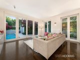 https://images.listonce.com.au/custom/160x/listings/133-canterbury-road-middle-park-vic-3206/798/01087798_img_07.jpg?vDBtYkFj3XQ