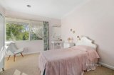 https://images.listonce.com.au/custom/160x/listings/133-grandview-grove-rosanna-vic-3084/770/01196770_img_07.jpg?0iyCha9vjb8