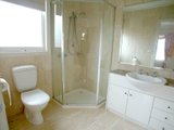 https://images.listonce.com.au/custom/160x/listings/133-greythorn-road-balwyn-vic-3103/727/01684727_img_03.jpg?6rZRHXIbl34