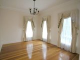 https://images.listonce.com.au/custom/160x/listings/133-greythorn-road-balwyn-vic-3103/727/01684727_img_05.jpg?LtRbBjoTFac