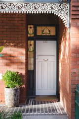 https://images.listonce.com.au/custom/160x/listings/133-kerr-street-fitzroy-vic-3065/237/00625237_img_03.jpg?jCNQ8Q7H_G8