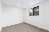 https://images.listonce.com.au/custom/160x/listings/133-lacebark-drive-st-helena-vic-3088/231/01859231_img_07.jpg?wWQmF5Kc__A