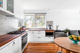 https://images.listonce.com.au/custom/160x/listings/133-nell-street-greensborough-vic-3088/014/01414014_img_02.jpg?9Bi1Dm3aw0k