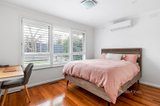 https://images.listonce.com.au/custom/160x/listings/133-nell-street-greensborough-vic-3088/014/01414014_img_06.jpg?b98jHv6NUpM