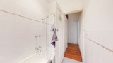 https://images.listonce.com.au/custom/160x/listings/133-peel-street-windsor-vic-3181/345/01735345_img_07.jpg?qFXbJ590DWk