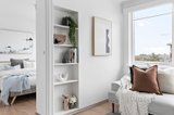 https://images.listonce.com.au/custom/160x/listings/1330-bryant-street-flemington-vic-3031/632/01425632_img_10.jpg?KJmdLC3YUUQ
