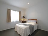 https://images.listonce.com.au/custom/160x/listings/1337-maroondah-highway-healesville-vic-3777/435/01525435_img_08.jpg?HXOXDsr2Syg