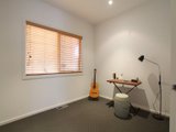 https://images.listonce.com.au/custom/160x/listings/1337-maroondah-highway-healesville-vic-3777/435/01525435_img_09.jpg?dtrn95O_m4I