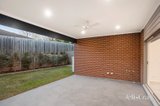 https://images.listonce.com.au/custom/160x/listings/133a-pembroke-road-mooroolbark-vic-3138/281/01983281_img_04.jpg?IYuvMaSv9QY