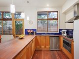 https://images.listonce.com.au/custom/160x/listings/134-cape-street-heidelberg-vic-3084/940/00969940_img_07.jpg?iUVS0ZseneE