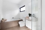 https://images.listonce.com.au/custom/160x/listings/134-green-street-ivanhoe-vic-3079/455/01254455_img_11.jpg?Zql-75XHnCQ
