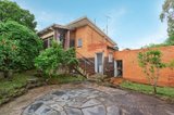 https://images.listonce.com.au/custom/160x/listings/134-manningham-road-bulleen-vic-3105/255/00588255_img_05.jpg?in3b3EUJLTE