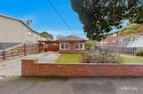 https://images.listonce.com.au/custom/160x/listings/134-park-street-moonee-ponds-vic-3039/376/01922376_img_10.jpg?QxuYRTGQjic