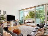 https://images.listonce.com.au/custom/160x/listings/1343-moray-street-south-melbourne-vic-3205/571/01628571_img_06.jpg?b2P5hcbQUEk