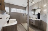 https://images.listonce.com.au/custom/160x/listings/1345a-ormond-esplanade-elwood-vic-3184/863/01952863_img_06.jpg?XtdVl8Ad9N0