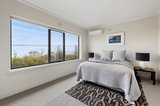 https://images.listonce.com.au/custom/160x/listings/1345a-ormond-esplanade-elwood-vic-3184/863/01952863_img_08.jpg?QwMU2vVUTzY