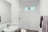 https://images.listonce.com.au/custom/160x/listings/1348-farnham-street-flemington-vic-3031/009/01779009_img_05.jpg?gBwg32_kn8I