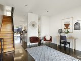 https://images.listonce.com.au/custom/160x/listings/135-albert-street-port-melbourne-vic-3207/255/01090255_img_02.jpg?NMjaCvwhwrs