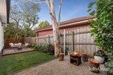 https://images.listonce.com.au/custom/160x/listings/135-bedford-road-ringwood-east-vic-3135/300/01828300_img_15.jpg?YtzZ9H1H2oU