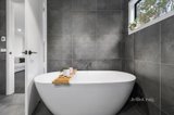 https://images.listonce.com.au/custom/160x/listings/135-dalton-street-eltham-vic-3095/154/01727154_img_18.jpg?nJRS9rHoKxM