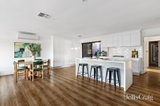 https://images.listonce.com.au/custom/160x/listings/135-elder-street-greensborough-vic-3088/546/01935546_img_04.jpg?T2F75k7acBQ