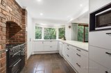 https://images.listonce.com.au/custom/160x/listings/135-glenvale-road-donvale-vic-3111/342/00818342_img_03.jpg?_bboGh-NFz8