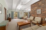 https://images.listonce.com.au/custom/160x/listings/135-glenvale-road-donvale-vic-3111/342/00818342_img_06.jpg?7FoCmon8wwg