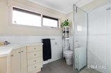 https://images.listonce.com.au/custom/160x/listings/135-kenilworth-parade-ivanhoe-vic-3079/830/01910830_img_09.jpg?V6Oh5MBXUso