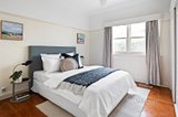 https://images.listonce.com.au/custom/160x/listings/135-roberts-street-northcote-vic-3070/005/01013005_img_09.jpg?GqlgAOOauQU