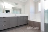 https://images.listonce.com.au/custom/160x/listings/135-stephenson-street-spotswood-vic-3015/583/01768583_img_02.jpg?BHj1i9PVyL0
