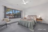 https://images.listonce.com.au/custom/160x/listings/135-thomas-street-hampton-vic-3188/499/01983499_img_06.jpg?k1lXRPJQonI