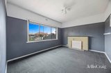 https://images.listonce.com.au/custom/160x/listings/135-walker-street-sebastopol-vic-3356/587/01909587_img_03.jpg?jgcDUu4bVd8