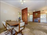 https://images.listonce.com.au/custom/160x/listings/135-woodhouse-grove-box-hill-north-vic-3129/762/01743762_img_03.jpg?l5KOYjQwt7U