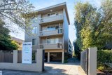https://images.listonce.com.au/custom/160x/listings/1352-sutherland-road-armadale-vic-3143/572/01752572_img_06.jpg?NHUTo8Zv5xU