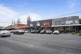 https://images.listonce.com.au/custom/160x/listings/1355-balcombe-road-beaumaris-vic-3193/143/01720143_img_03.jpg?_swQ6RM_yF0