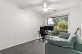 https://images.listonce.com.au/custom/160x/listings/1356-norton-road-croydon-vic-3136/915/01651915_img_10.jpg?NNo6C44NZek