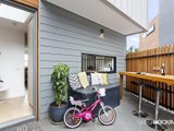 https://images.listonce.com.au/custom/160x/listings/1356-paine-street-newport-vic-3015/888/01203888_img_10.jpg?TlF1jejP1bE