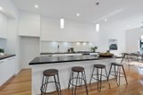 https://images.listonce.com.au/custom/160x/listings/135a-woodhouse-grove-box-hill-north-vic-3129/583/01036583_img_03.jpg?E0rUv-wuZ7Q