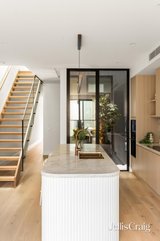 https://images.listonce.com.au/custom/160x/listings/135a-yarra-street-abbotsford-vic-3067/973/01956973_img_05.jpg?fvIiBUdVqmo
