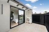 https://images.listonce.com.au/custom/160x/listings/135a-yarra-street-abbotsford-vic-3067/973/01956973_img_21.jpg?Yg4DUcQiDlk