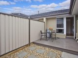 https://images.listonce.com.au/custom/160x/listings/136-bolingbroke-street-pascoe-vale-vic-3044/567/00847567_img_09.jpg?5g8QphjQ76s
