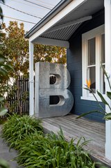 https://images.listonce.com.au/custom/160x/listings/136-brighton-street-richmond-vic-3121/199/01236199_img_24.jpg?b5_ldk5wUF0